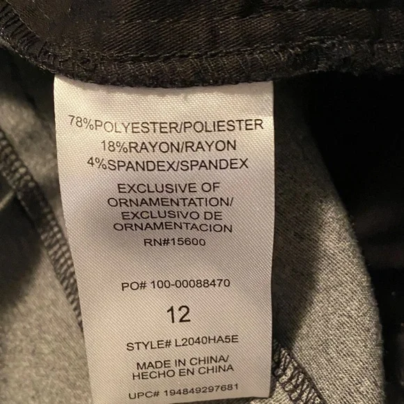 Wit & Wisdom Black Cropped Pants - Picture 7 of 7